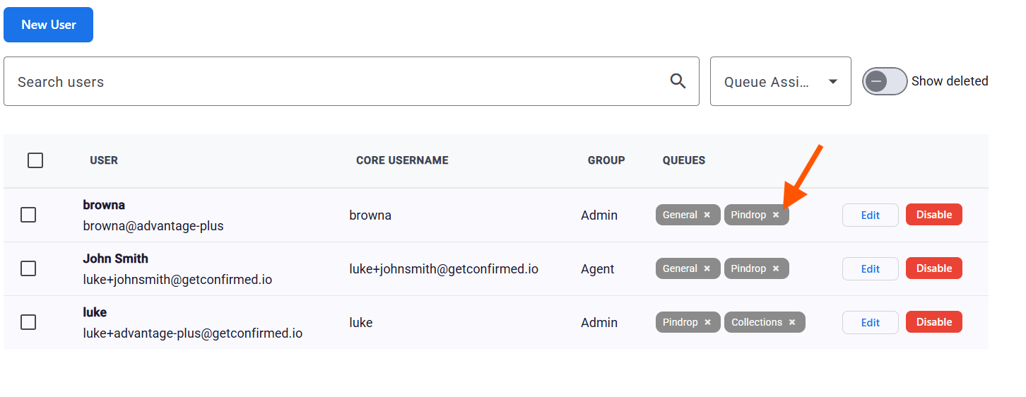Removable queue chips on the Users page